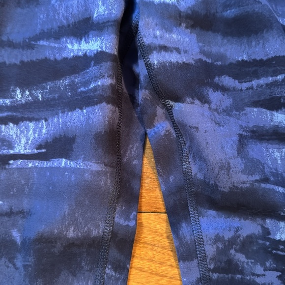 Womans Tek gear 1x nwt mid rise essentials capri - Picture 4 of 14